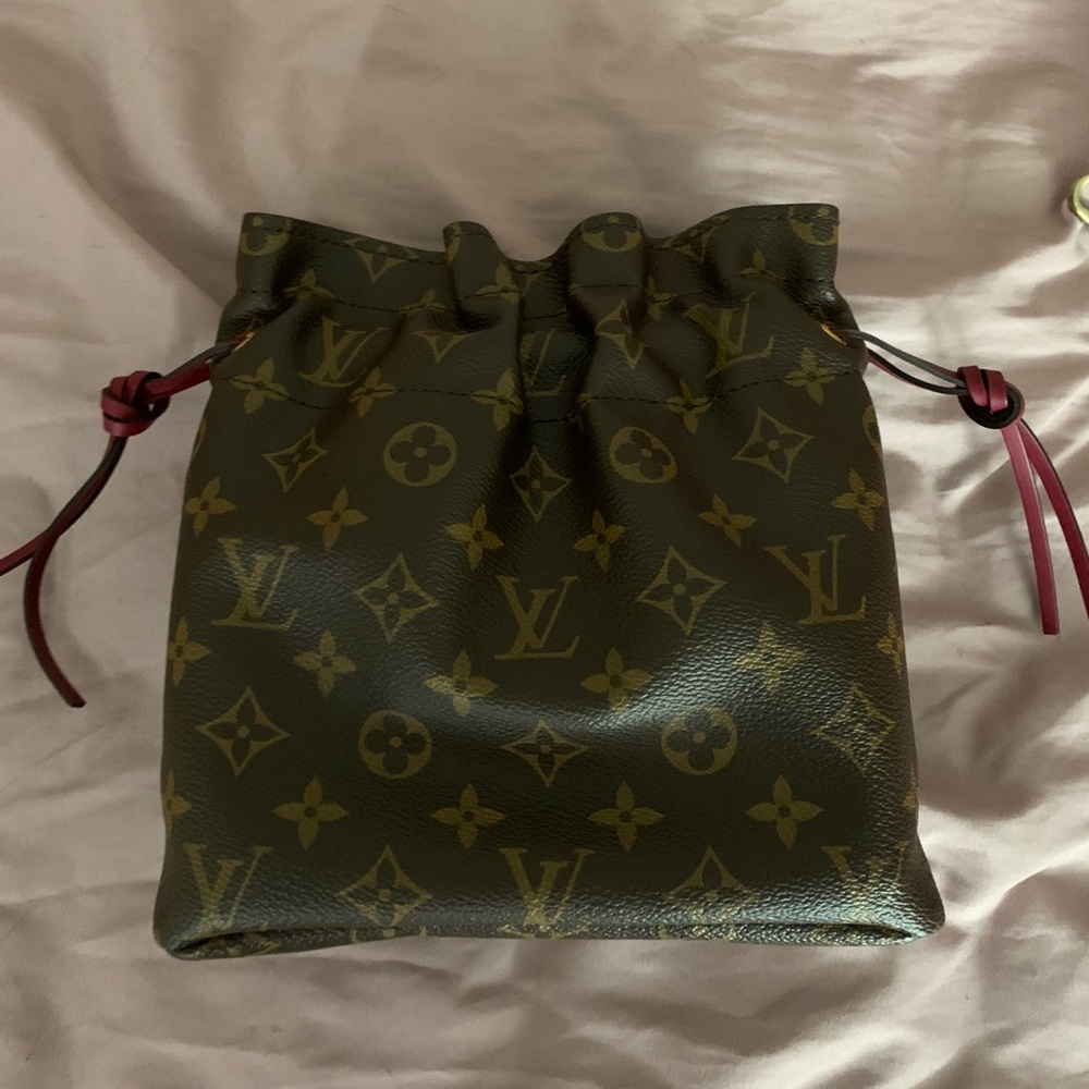 Authentic Louis Vuitton pouch